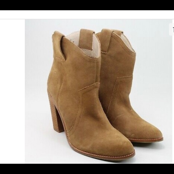 Kenneth Cole Woman’s SPARTA Cognac Brown Suede Heeled Ankle Boot Booties - Picture 2 of 10